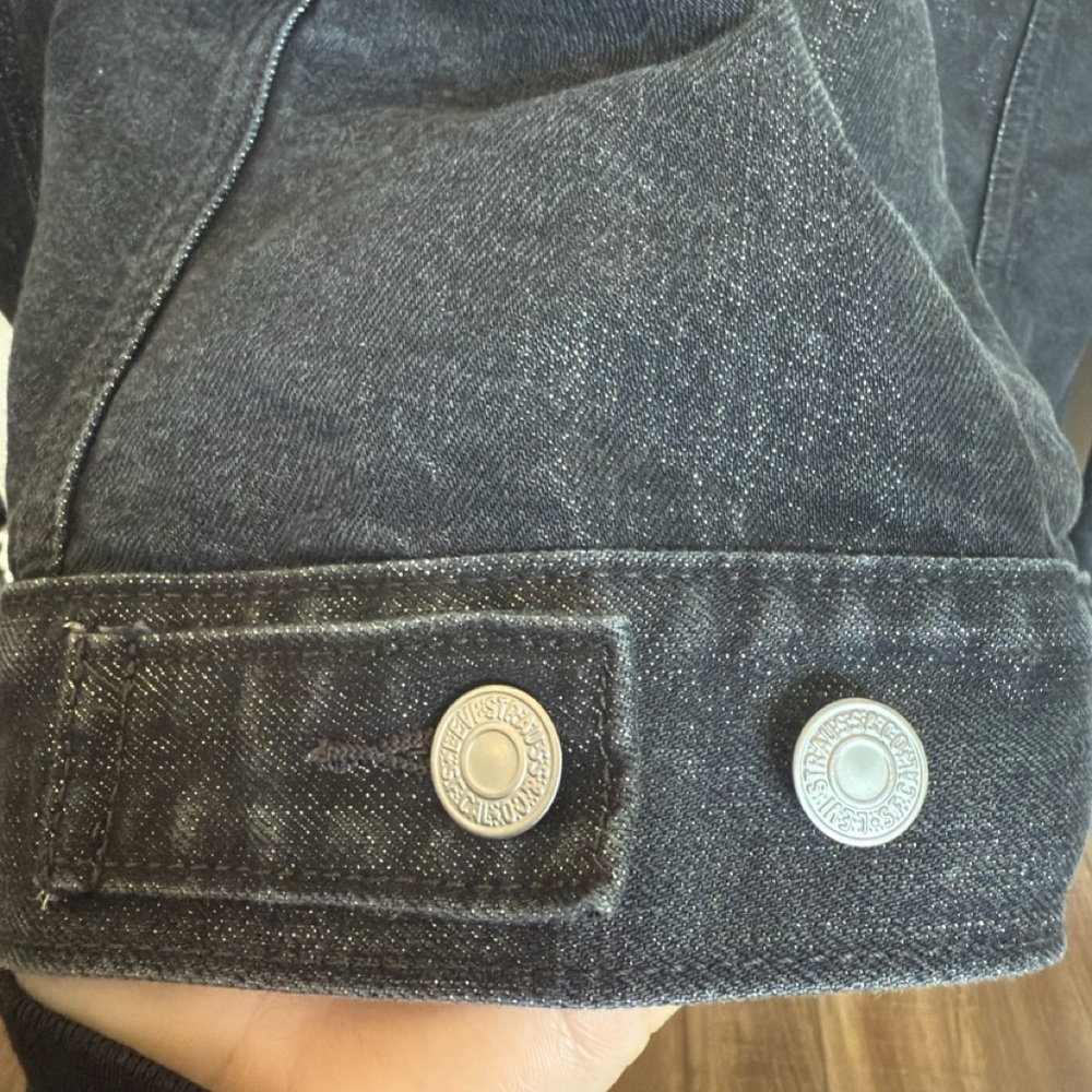 Levi's Black Sparkly Denim Jacket | Size XL - Picture 7 of 7
